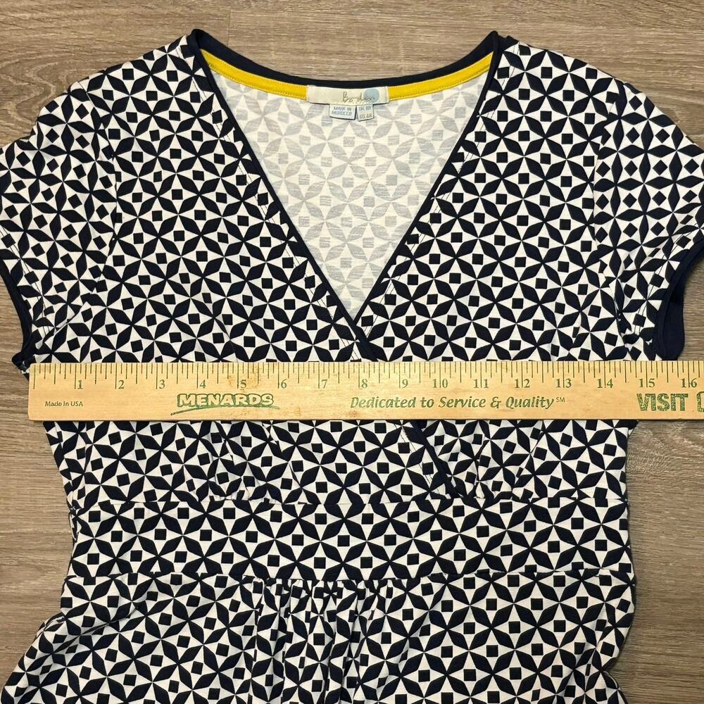 Boden Jenny Faux Wrap Dress Sz 4 / XS Navy White Geo Print V Neck Slim Fit - Picture 9 of 11